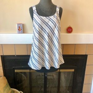 Artisan NY Linen Tank Small